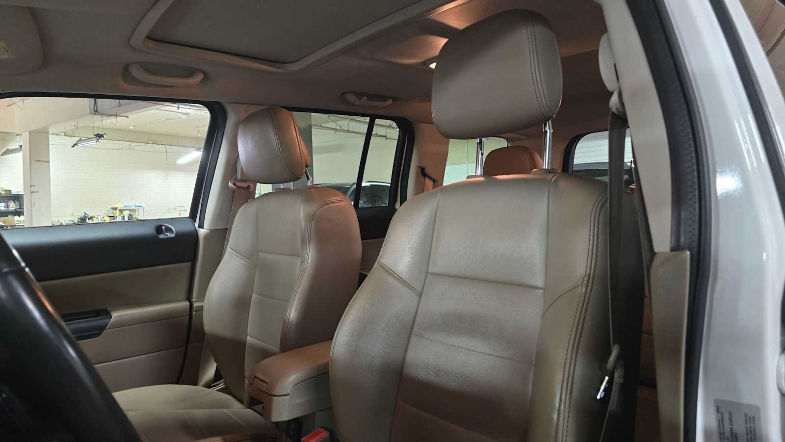 Used 2015 Jeep Patriot High Altitude AWD/4WD image 21