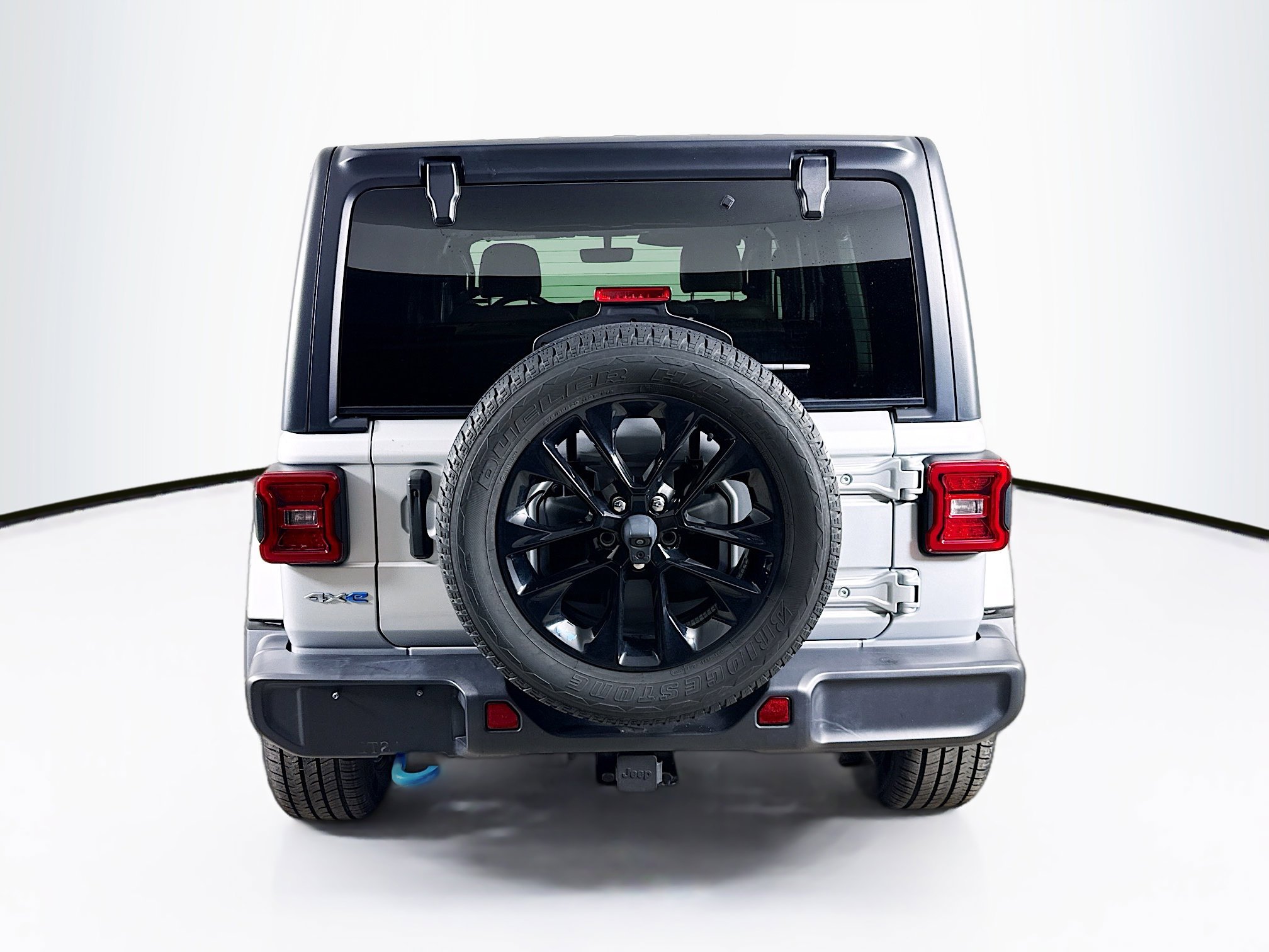 Used 2023 Jeep Wrangler Unlimited Sahara w/ Cold Weather Group image 30