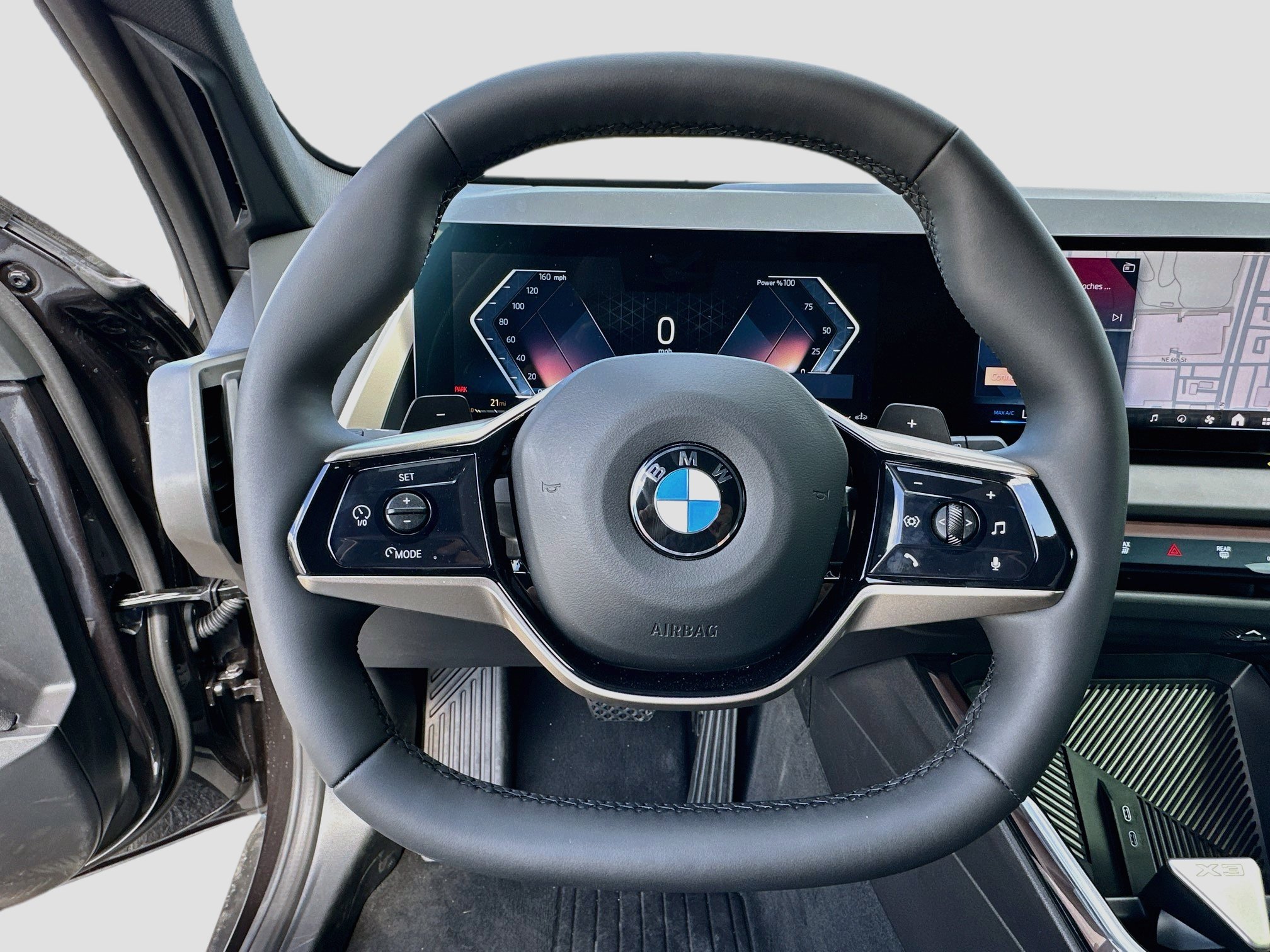 Used 2025 BMW X3 xDrive30i w/ M Sport Package AWD/4WD image 10