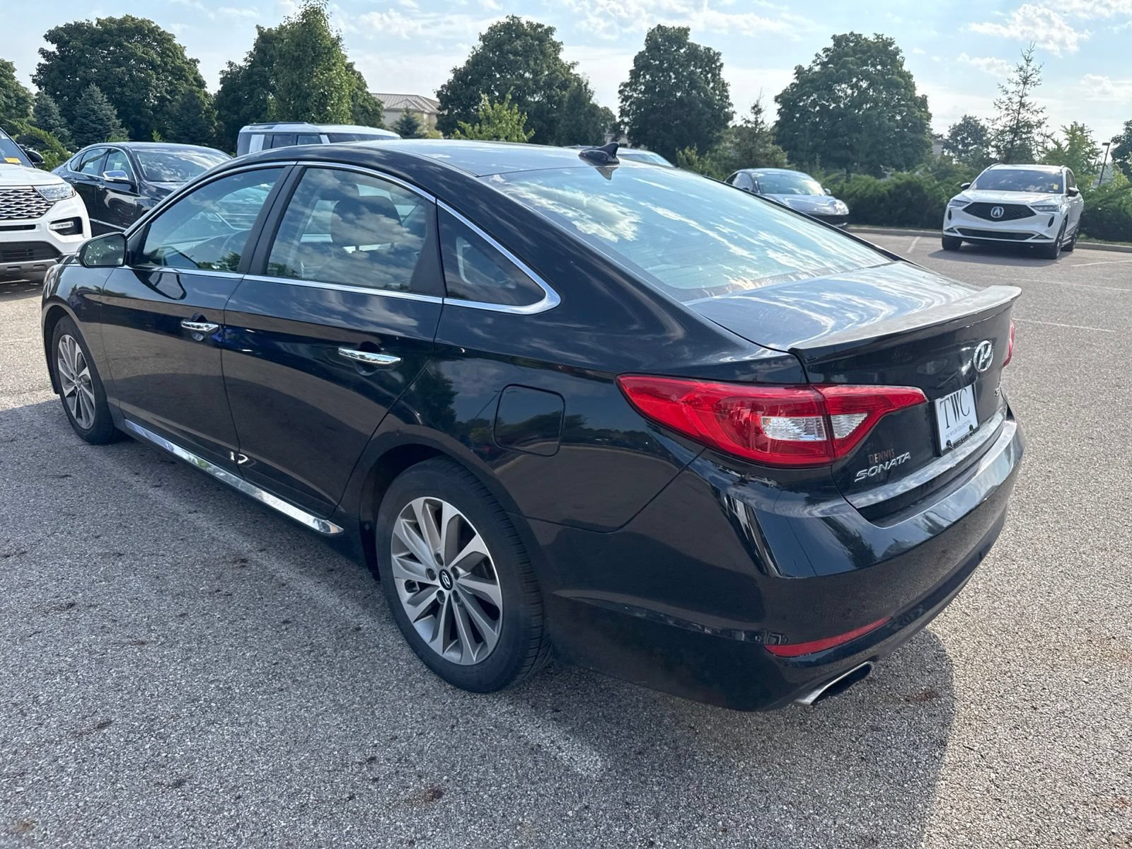 Used 2015 Hyundai Sonata Sport w/ Option Group 03 FWD image 7