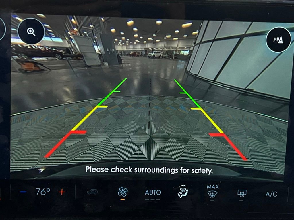 Used 2024 Lincoln Corsair Grand Touring image 16