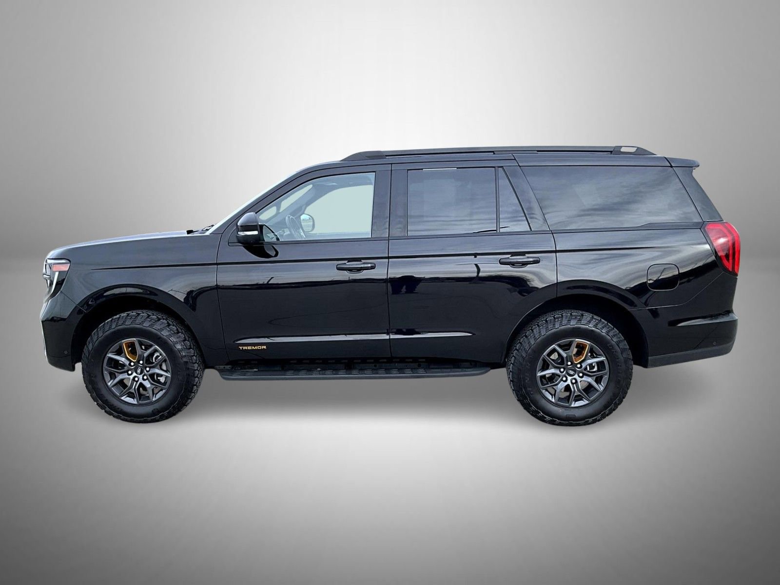 Used 2025 Ford Expedition Tremor image 8