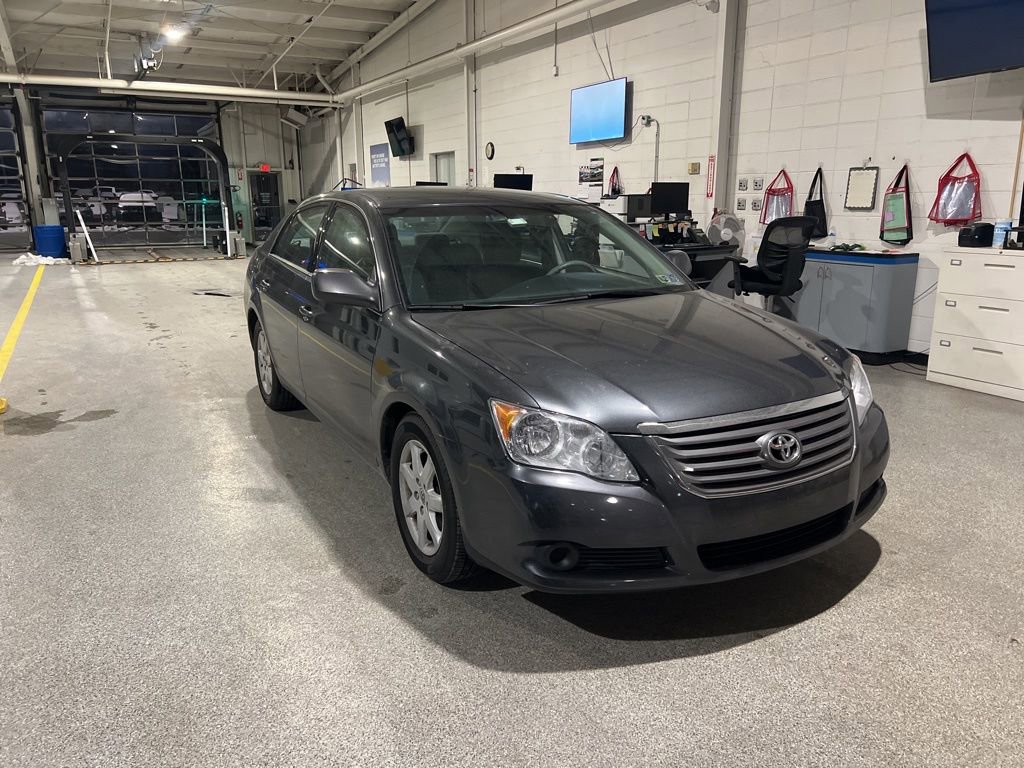 Used 2010 Toyota Avalon XL FWD image 2