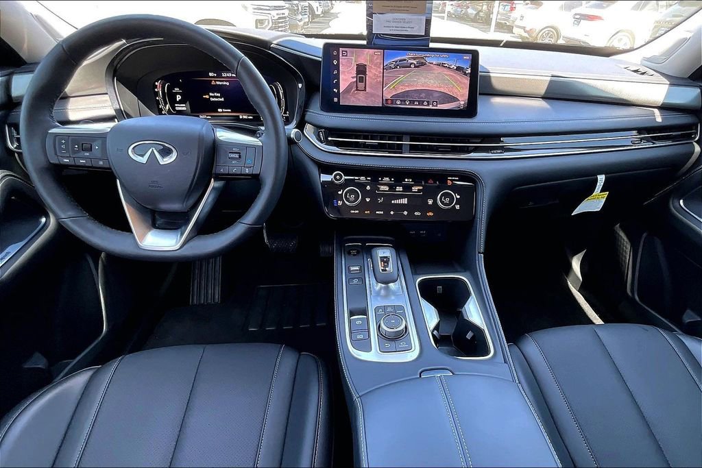 Certified 2026 INFINITI QX60 Luxe w/ Family Package FWD image 20