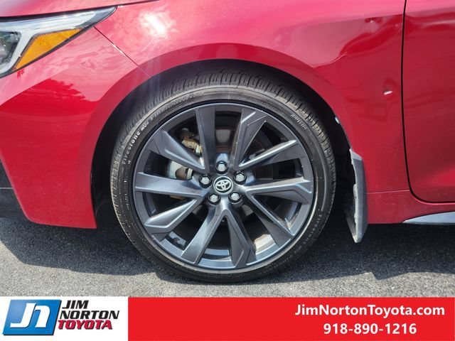 Used 2023 Toyota Corolla SE w/ SE Package FWD image 13