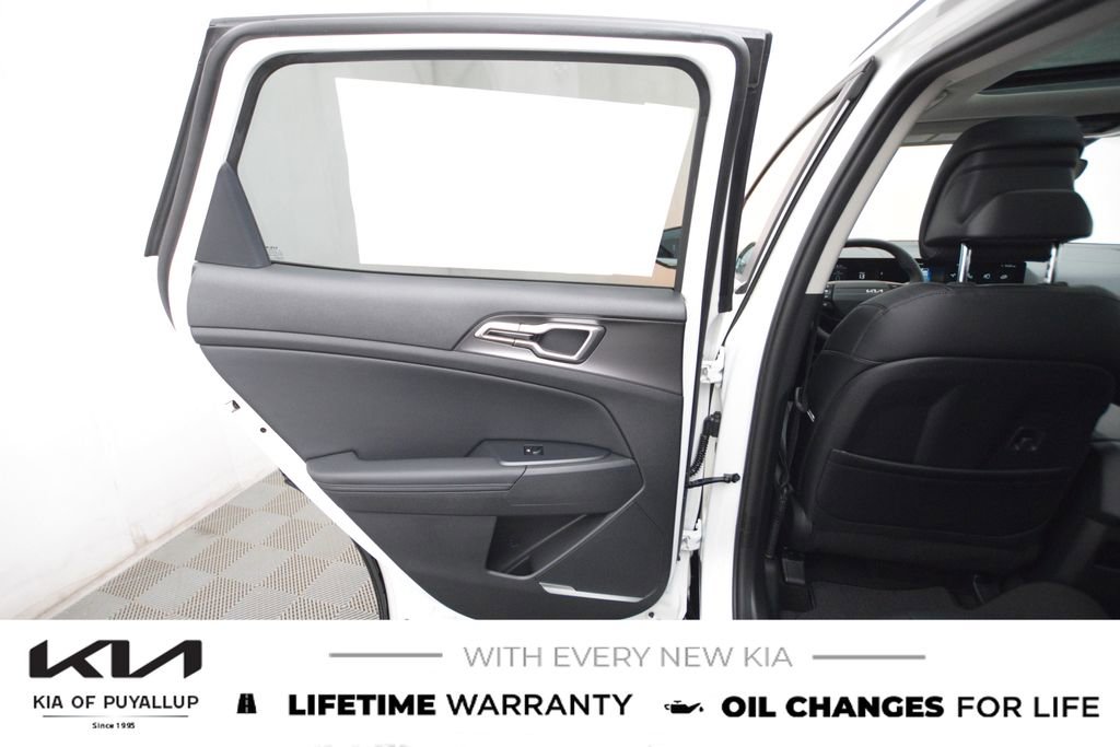 New 2026 Kia Sportage EX image 11