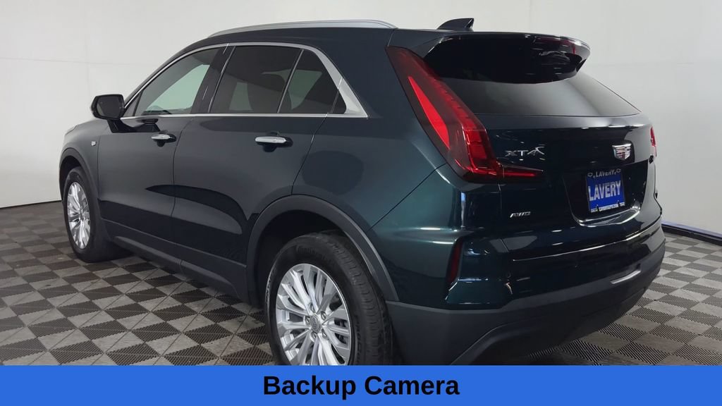 Used 2024 Cadillac XT4 Luxury w/ Cold Weather Package AWD/4WD image 10