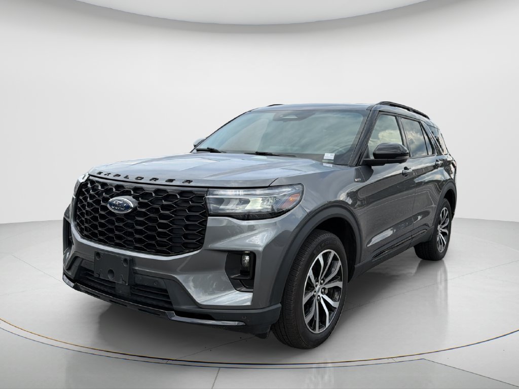 Used 2025 Ford Explorer ST-Line