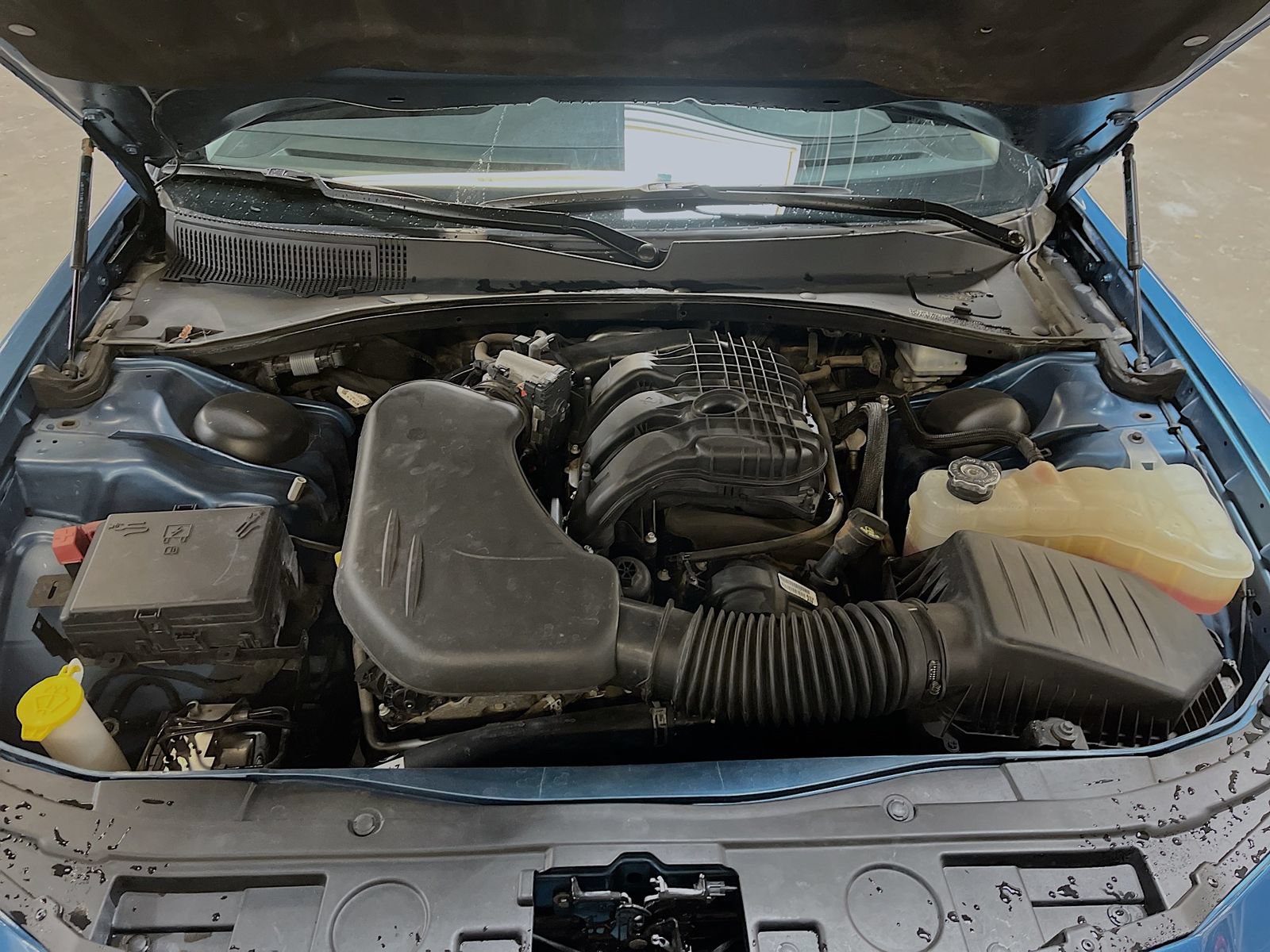 Used 2023 Chrysler 300 Touring RWD image 28