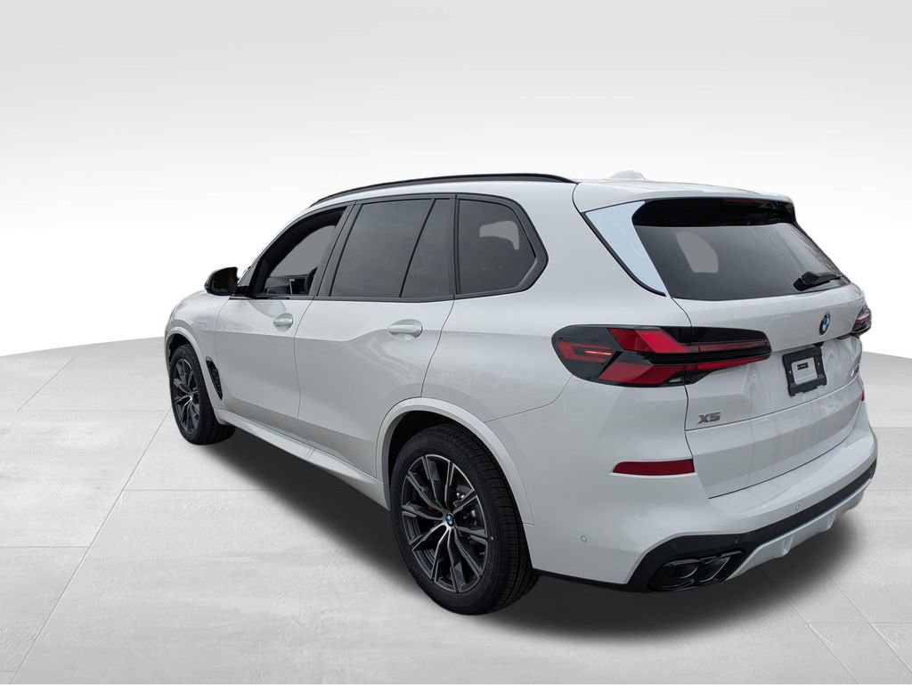 New 2026 BMW X5 M60i w/ Climate Comfort Package image 6