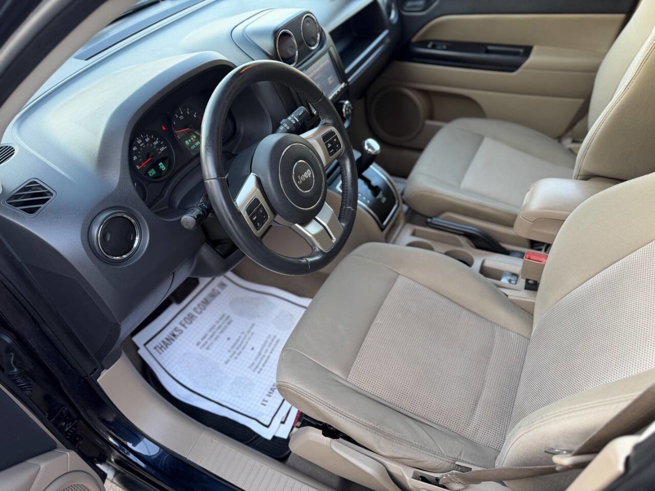 Used 2011 Jeep Compass Latitude w/ Sun/Sound Group AWD/4WD image 10