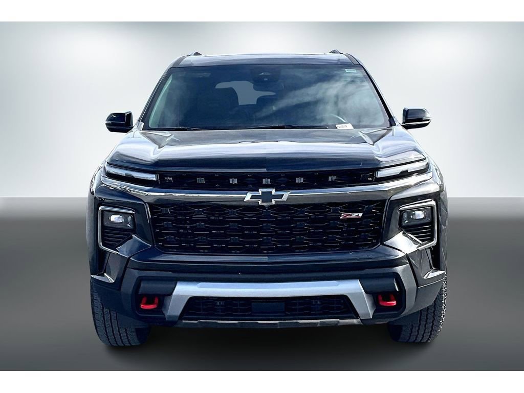 Used 2024 Chevrolet Traverse Z71 w/ LPO, Floor Liner Package image 2