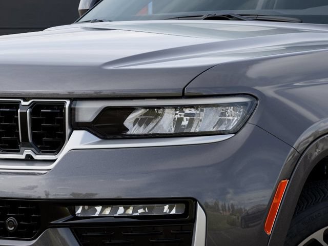 New 2026 Jeep Grand Cherokee Summit AWD/4WD image 10