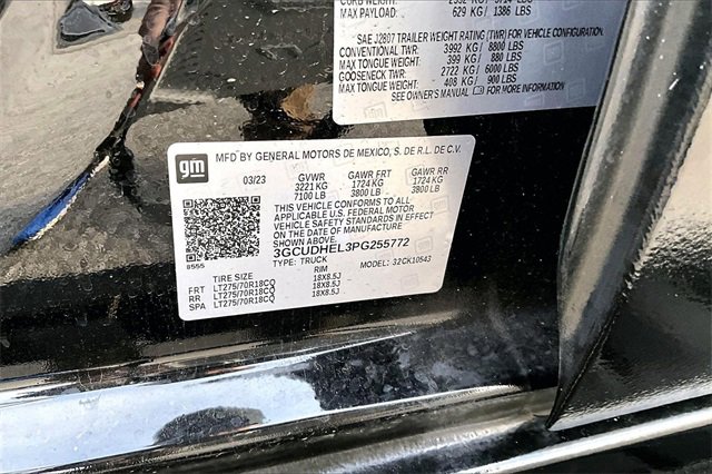 Used 2023 Chevrolet Silverado 1500 ZR2 w/ Technology Package image 16