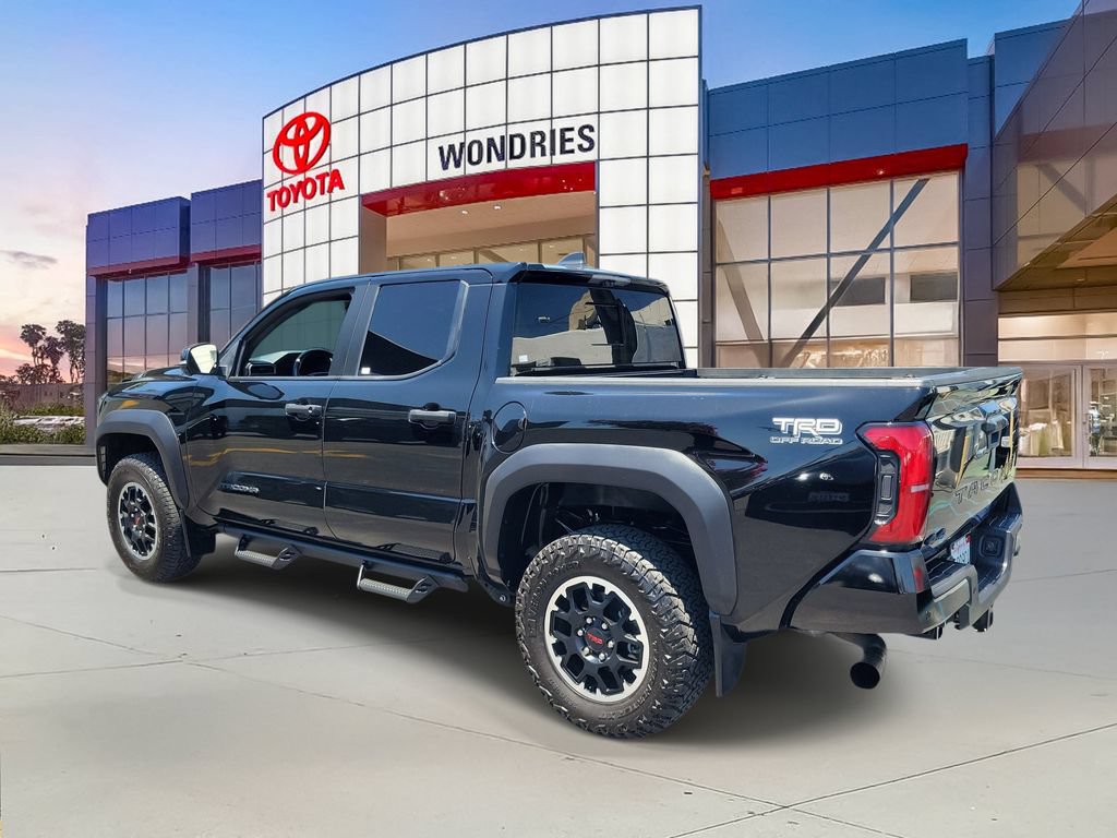 Used 2024 Toyota Tacoma TRD Off-Road w/ TRD Off Road Premium Package AWD/4WD image 6