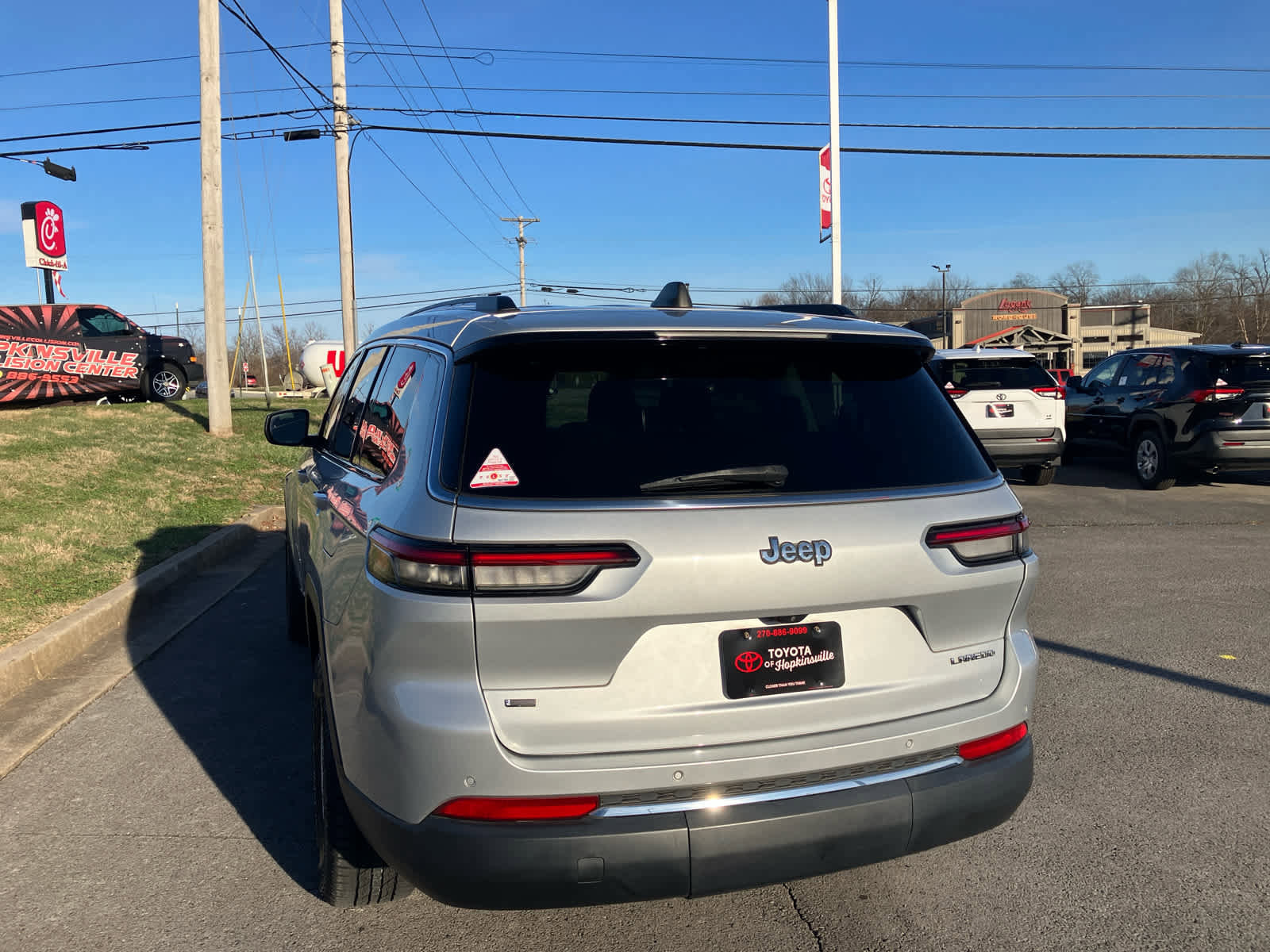 Used 2021 Jeep Grand Cherokee L Laredo w/ Luxury Tech Group I image 6