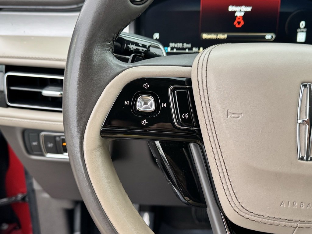 Used 2021 Lincoln Aviator 2WD image 16