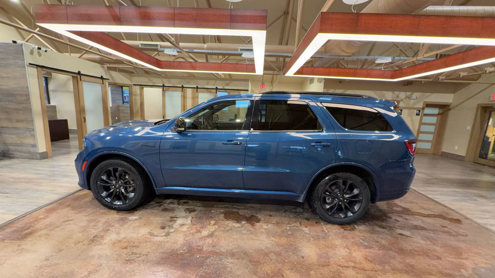 Used 2023 Dodge Durango R/T w/ Blacktop Package image 6