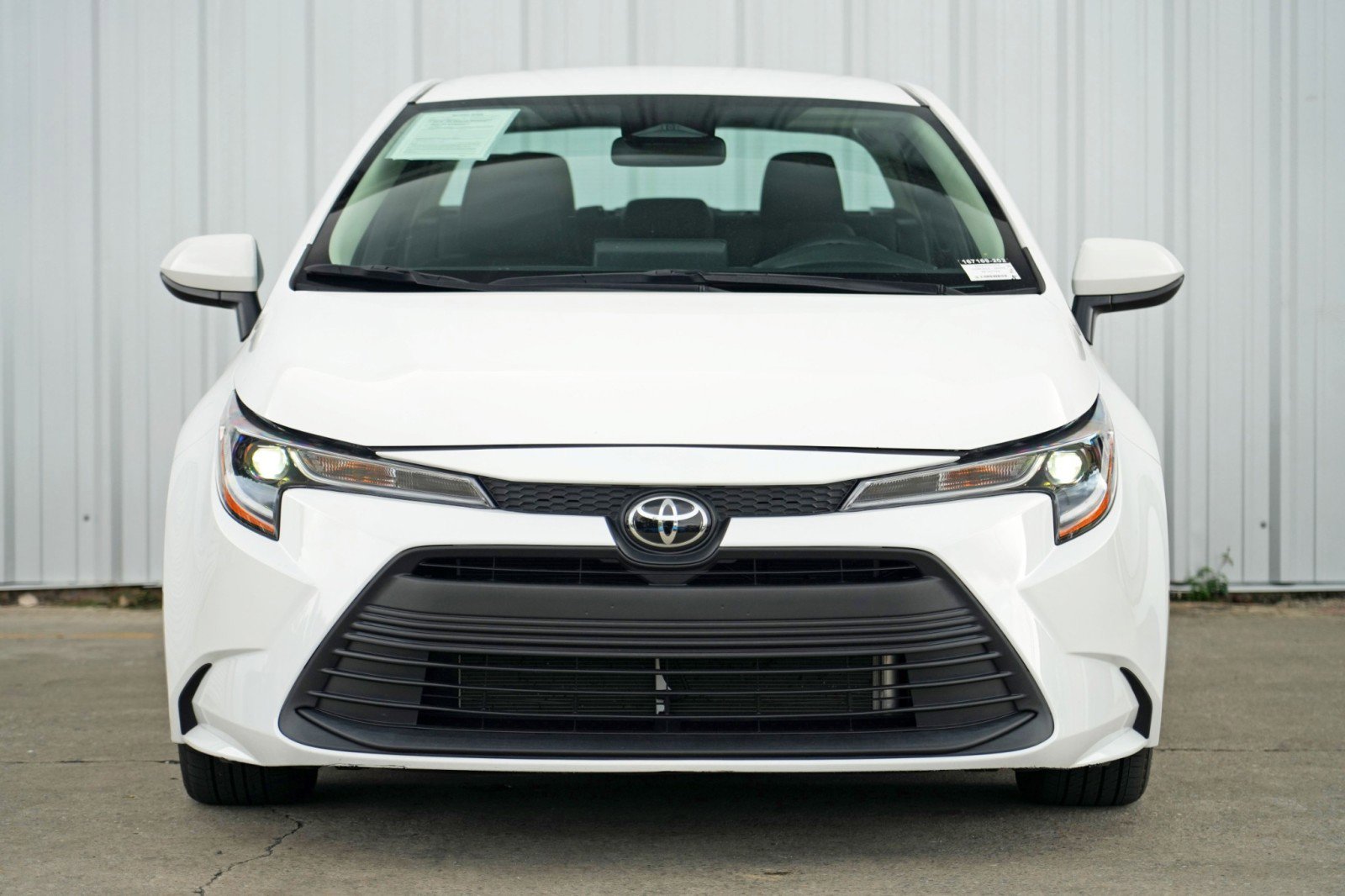 Used 2024 Toyota Corolla LE image 5