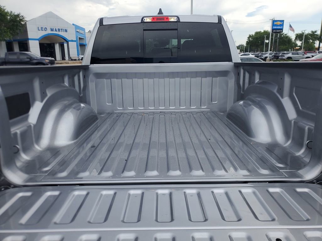 Used 2025 RAM 1500 Lone Star RWD image 6