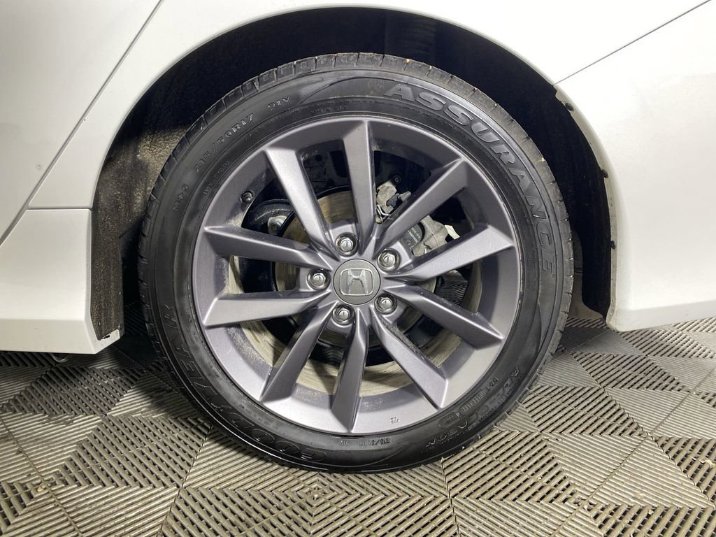 Used 2020 Honda Civic EX image 32