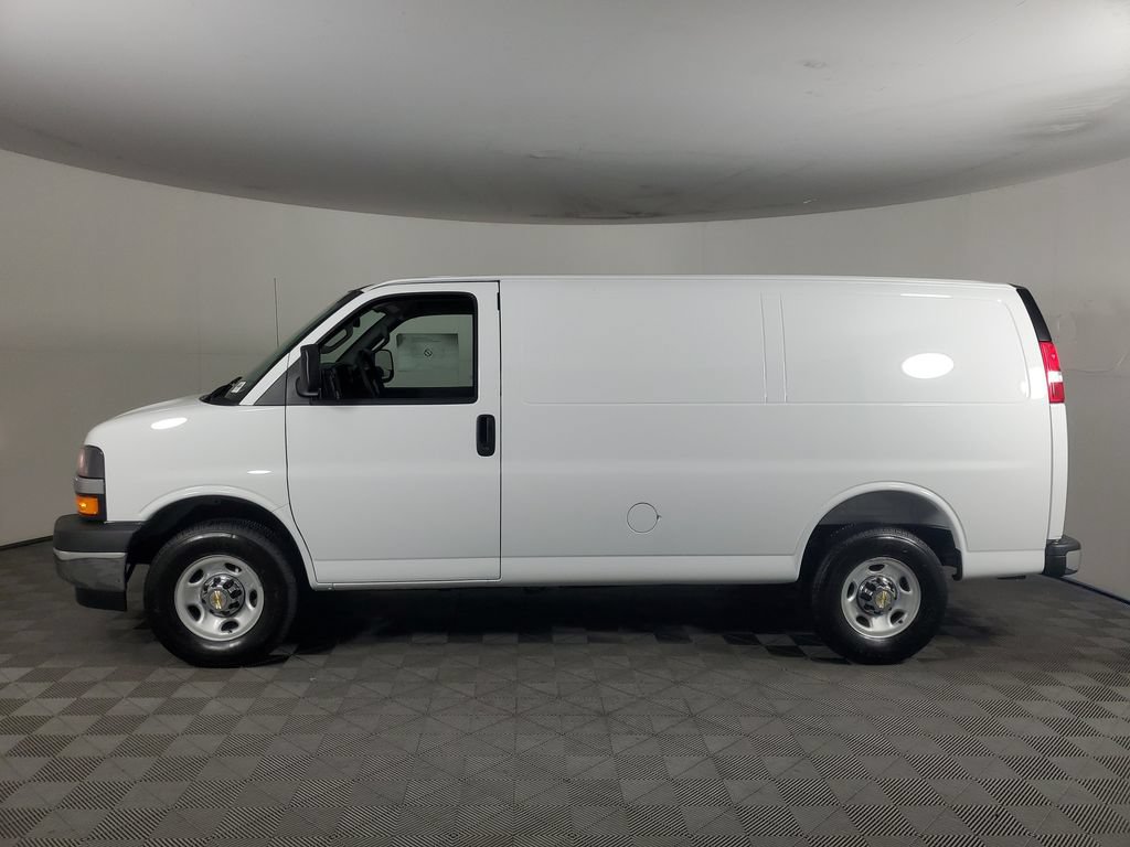 New 2026 Chevrolet Express 2500 w/ Driver Convenience Package RWD image 7