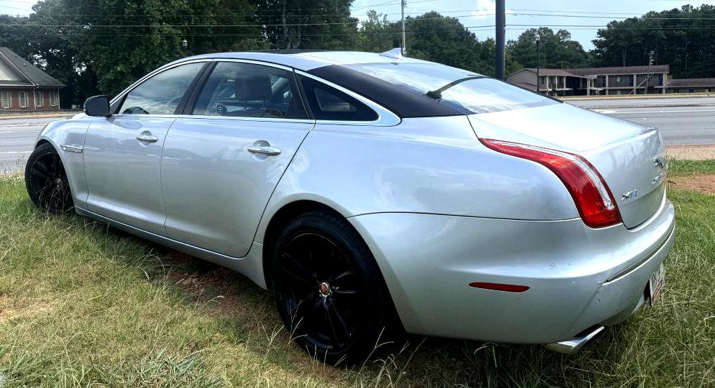 Used 2014 Jaguar XJ L Portfolio image 8
