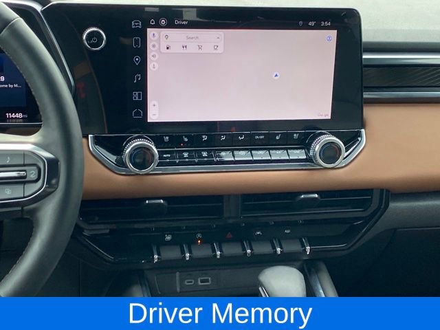 Certified 2024 GMC Canyon AT4 w/ AT4 Premium Package image 9