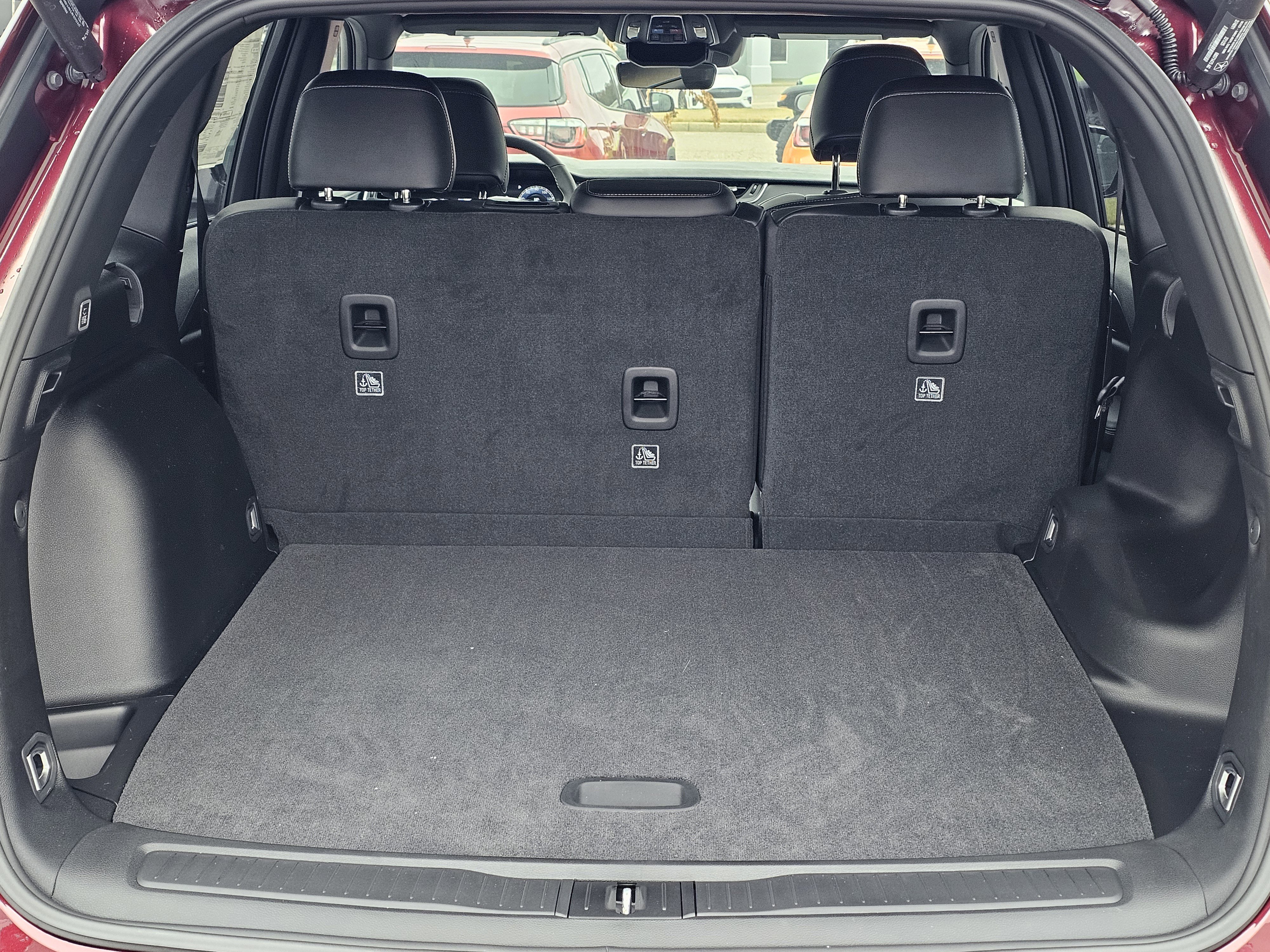 New 2025 Jeep Grand Cherokee Altitude image 10