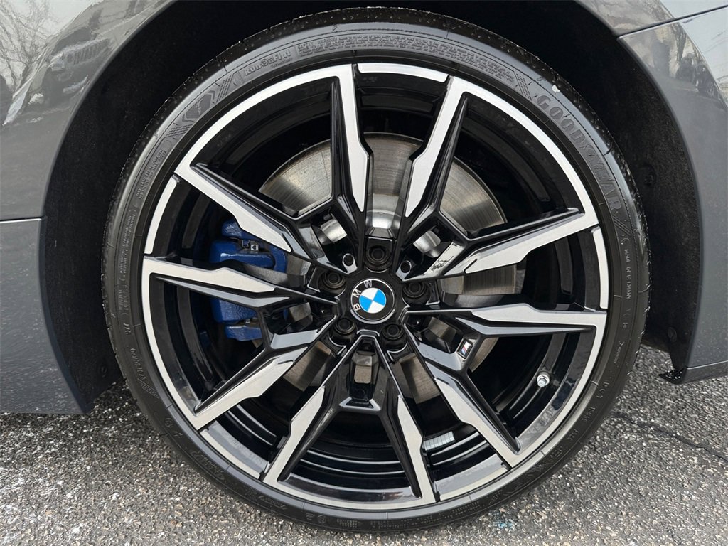 Used 2026 BMW M850i xDrive Convertible image 16