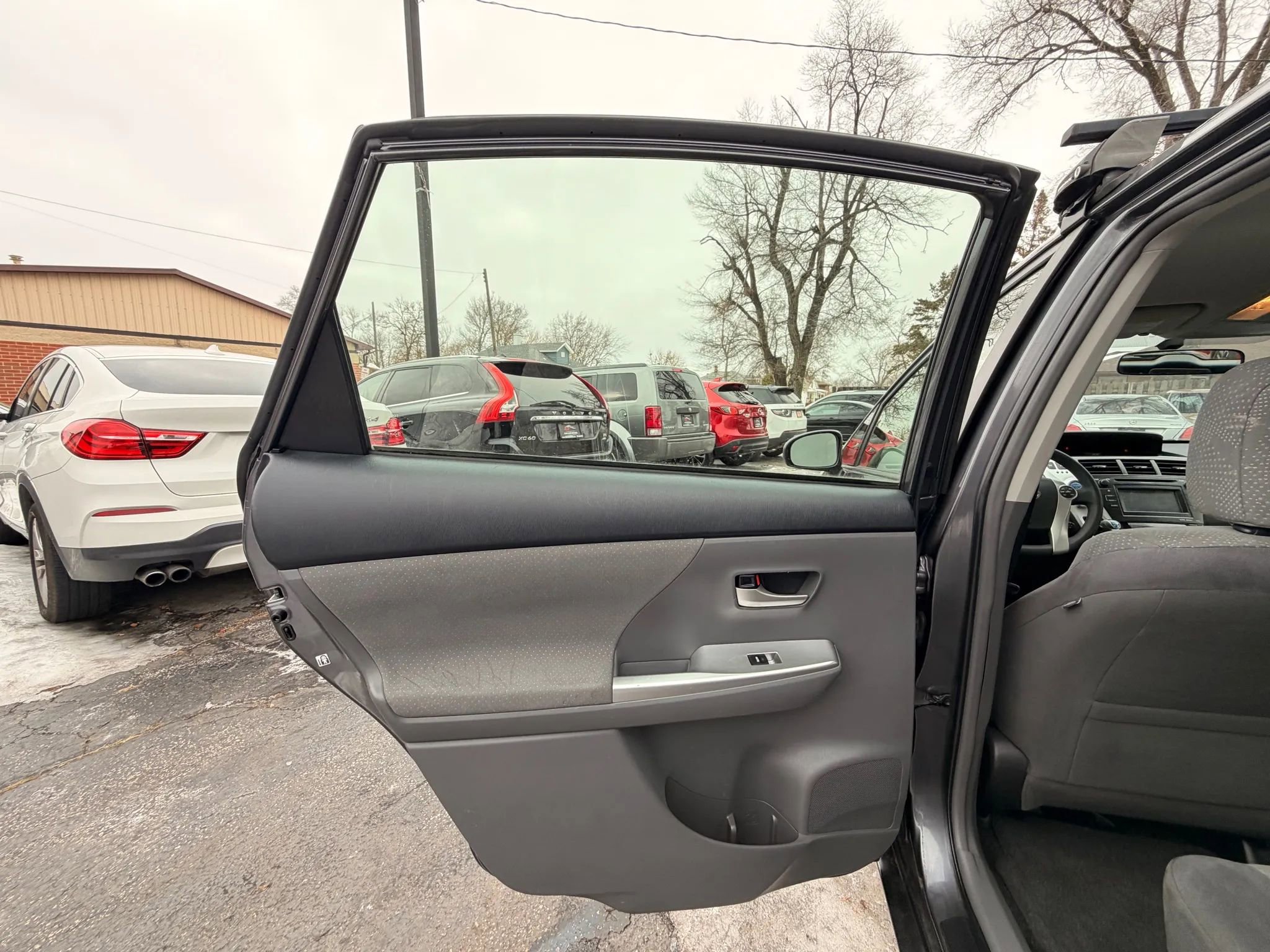 Used 2012 Toyota Prius V Three image 15