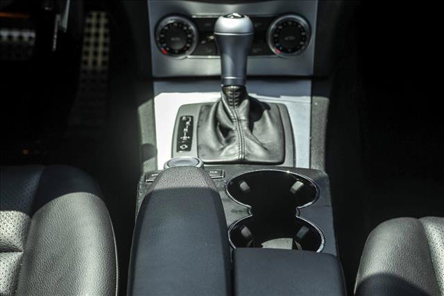 Used 2008 Mercedes-Benz C 300 4MATIC Sedan image 19