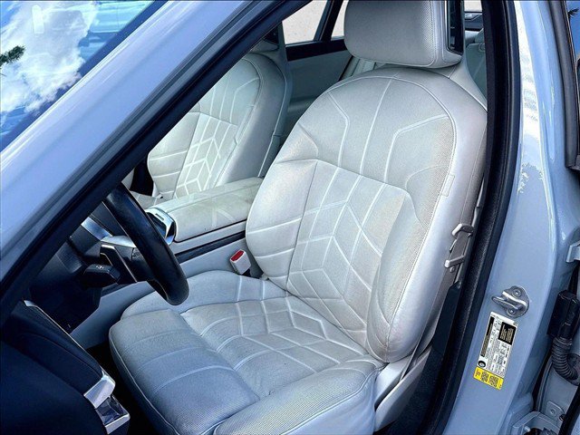 Certified 2024 BMW 740i RWD image 24