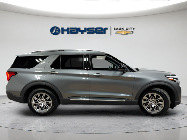 Used 2026 Ford Explorer Platinum AWD/4WD image 23