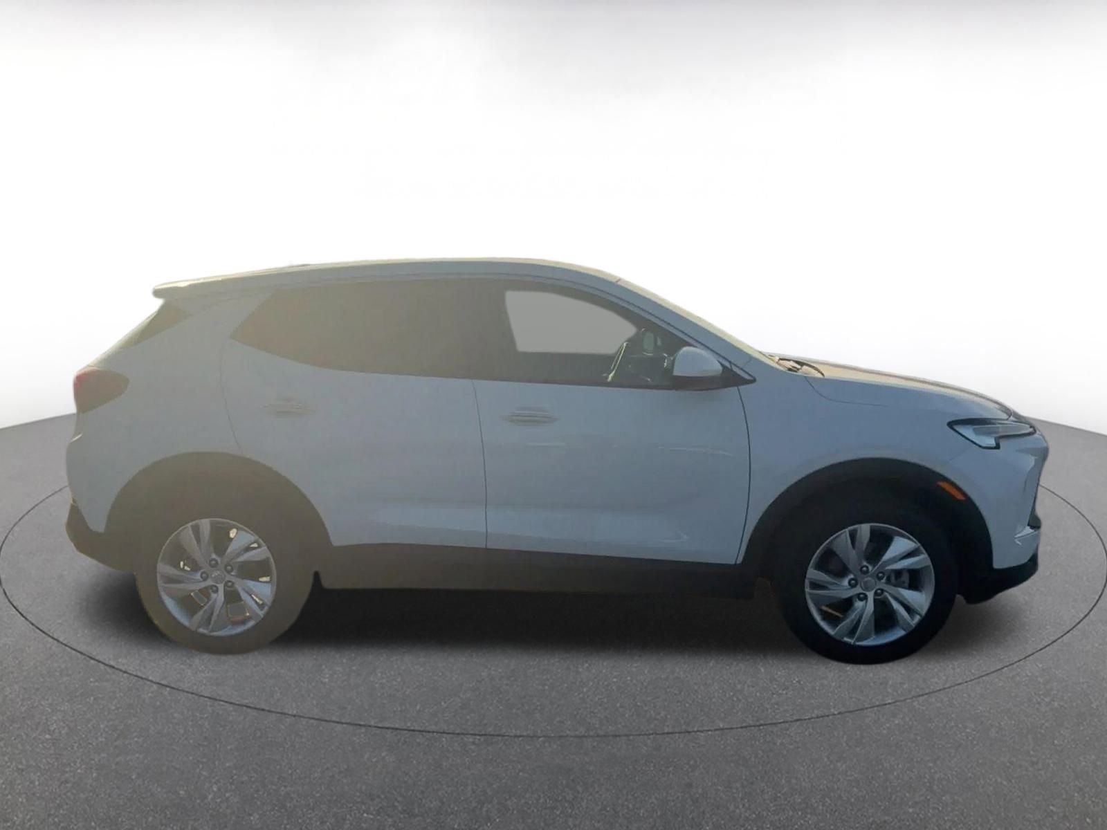 Used 2025 Buick Encore GX Preferred image 16