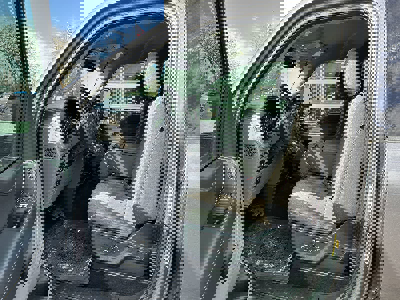 Used 2021 Ford F150 XLT w/ Equipment Group 302A High image 12