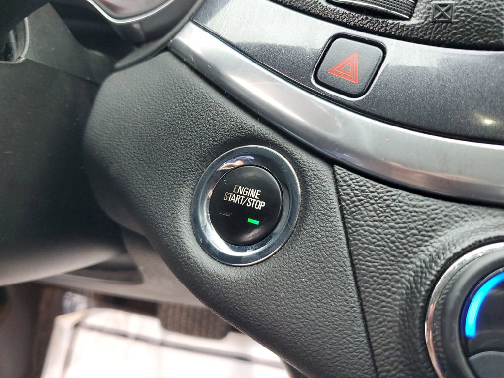 Used 2018 Chevrolet Impala LT image 25