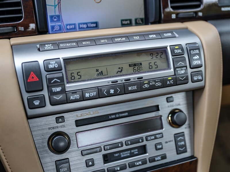 Used 2007 Lexus SC 430 Convertible RWD image 31