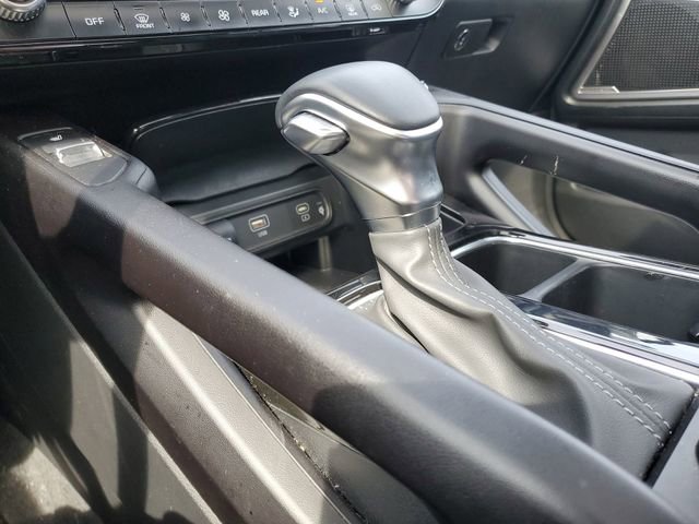 Used 2025 Kia Telluride S FWD image 16