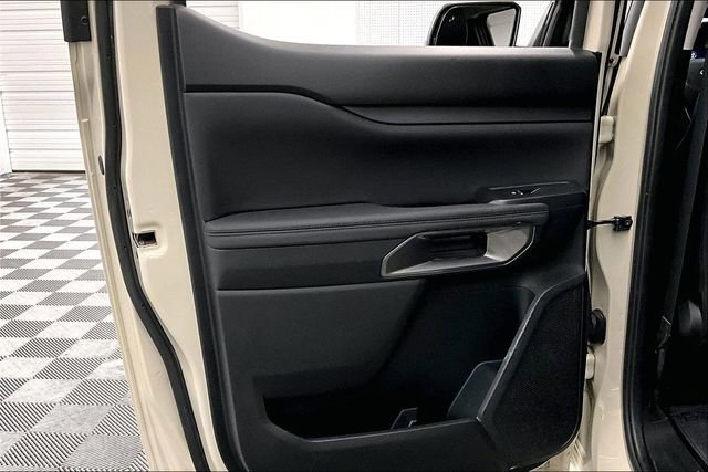 Used 2025 Ford Ranger Lariat w/ FX4 Off-Road Package image 21