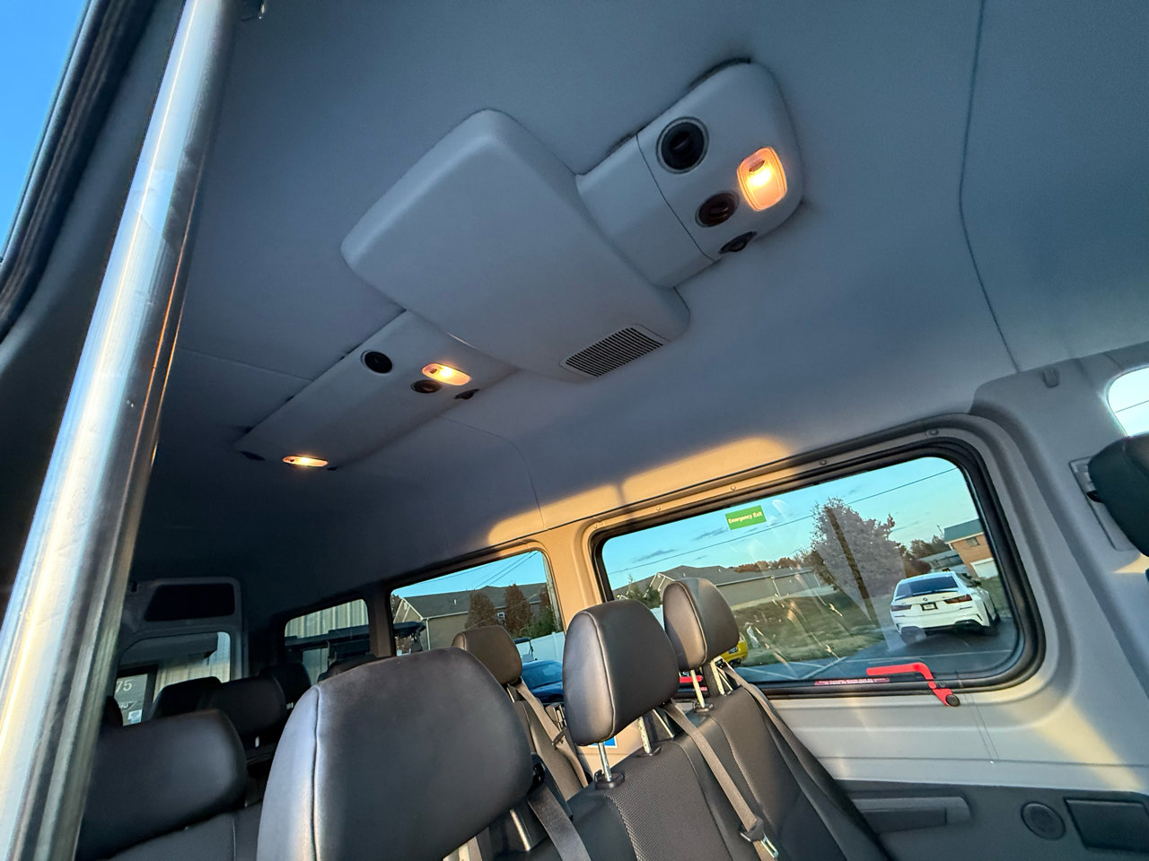 Used 2018 Mercedes-Benz Sprinter 2500 image 29