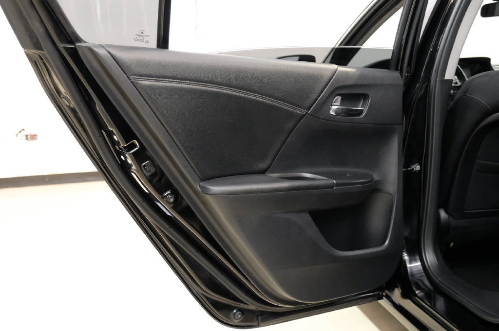 Used 2014 Honda Accord Sport image 48