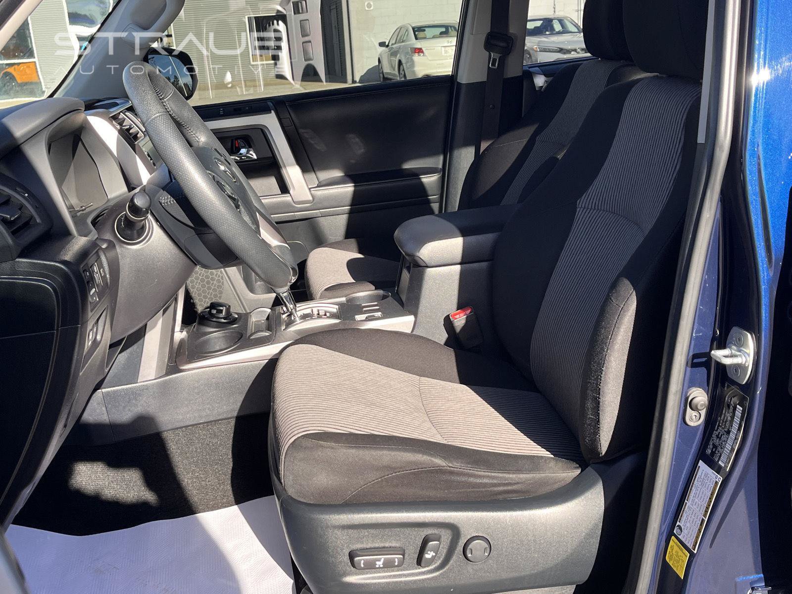 Used 2023 Toyota 4Runner SR5 AWD/4WD image 14