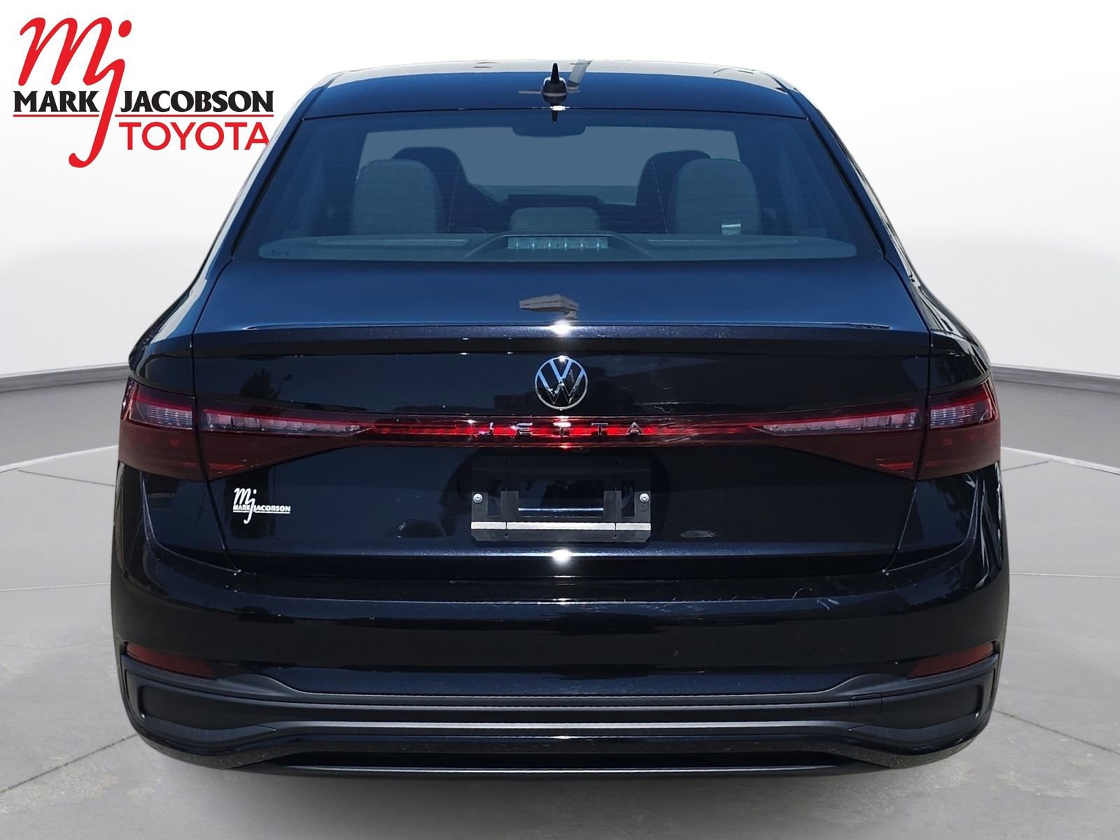 Used 2025 Volkswagen Jetta Sport FWD image 10