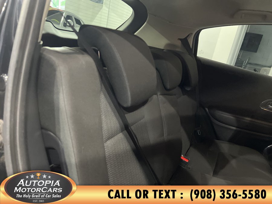 Used 2017 Honda HR-V EX image 17