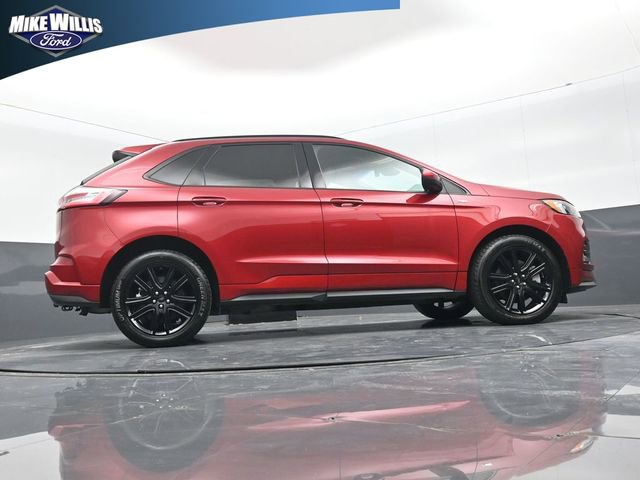 Certified 2022 Ford Edge ST-Line w/ Class II Trailer Tow Package image 24
