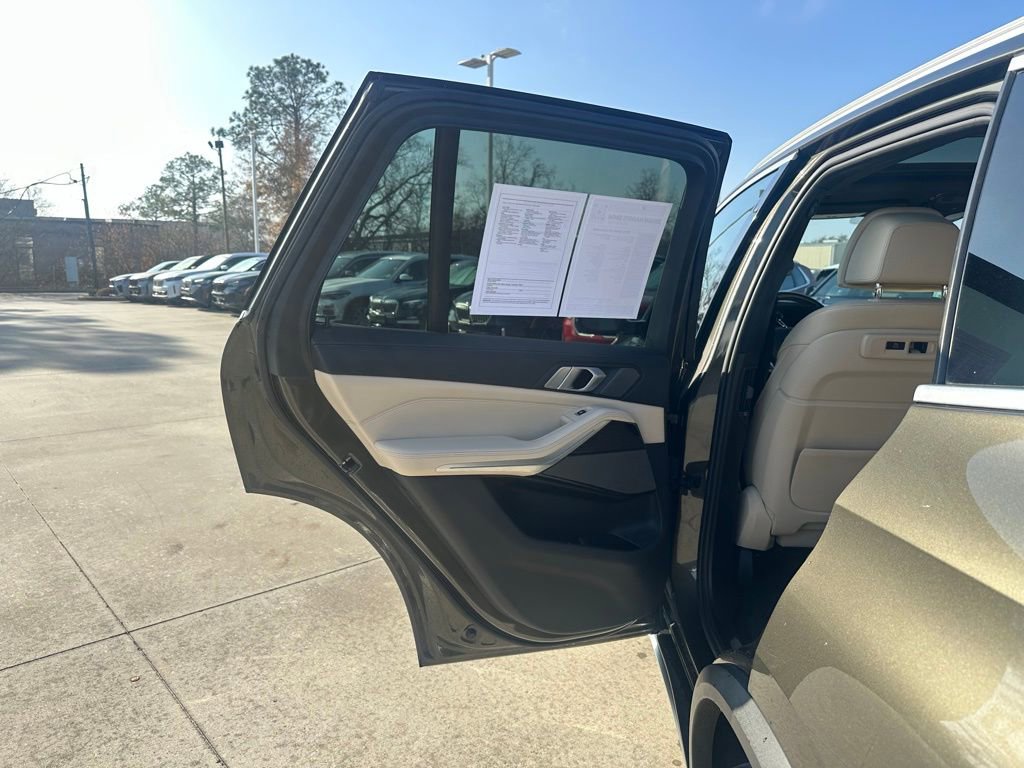 Used 2021 BMW X5 sDrive40i w/ Premium Package image 23