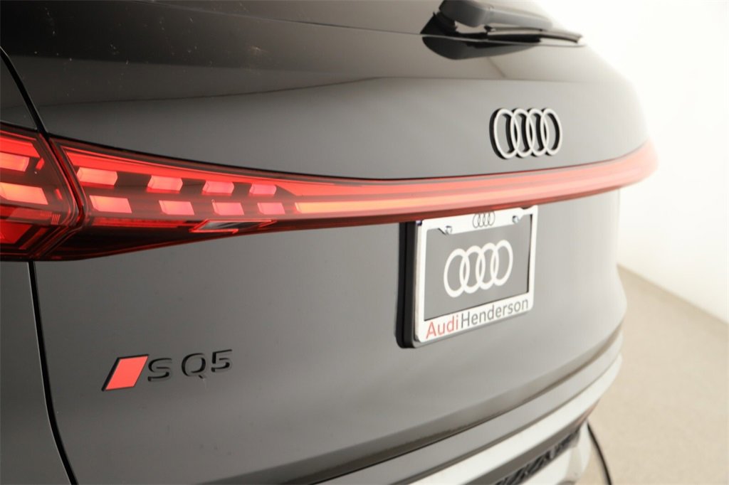 New 2025 Audi SQ5 Premium Plus image 27
