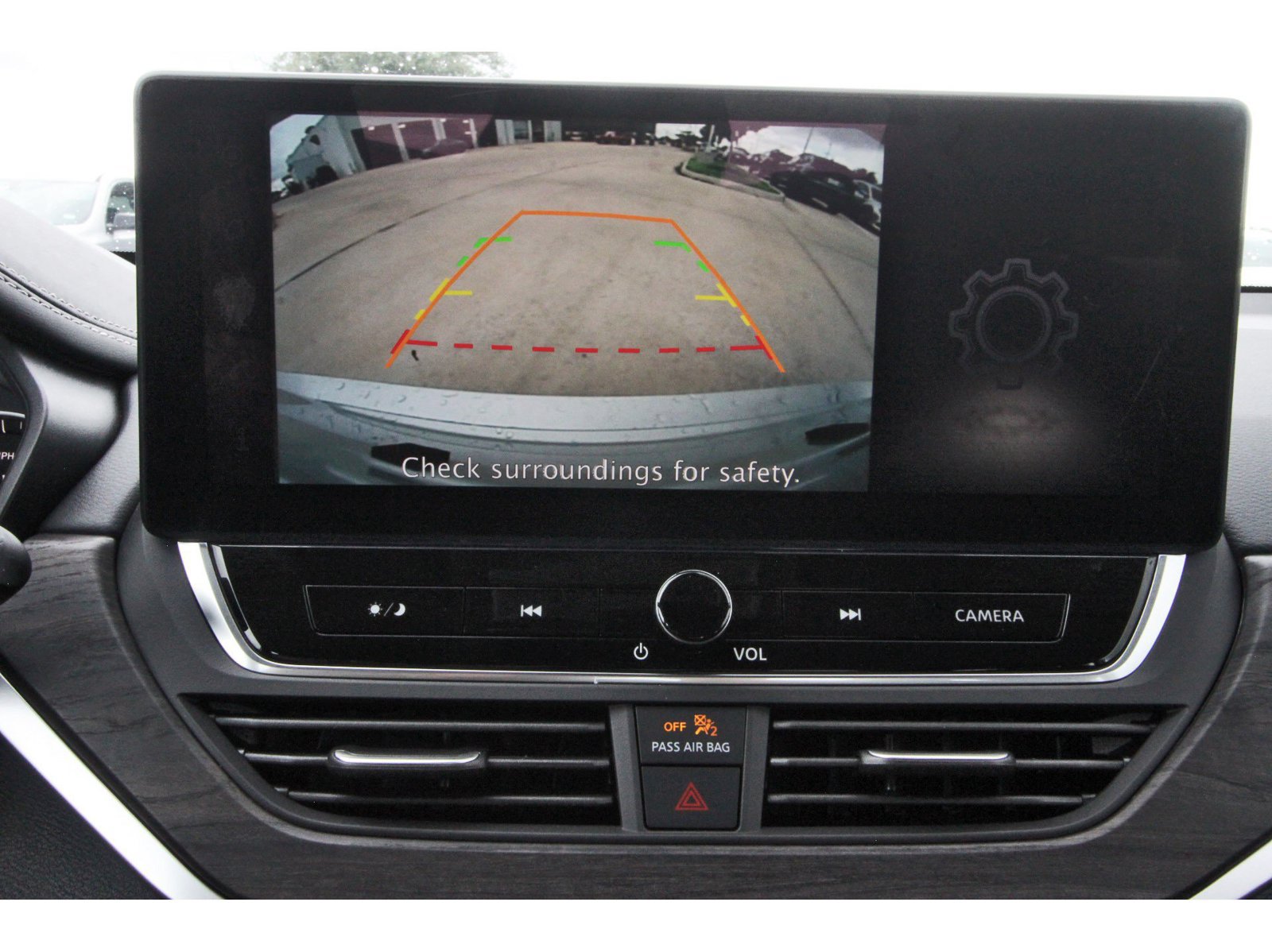 Certified 2025 Nissan Altima 2.5 SV w/ SV Premium Package FWD image 25