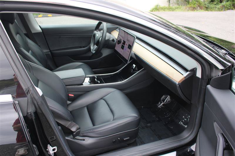 Used 2018 Tesla Model 3 Long Range AWD/4WD image 9